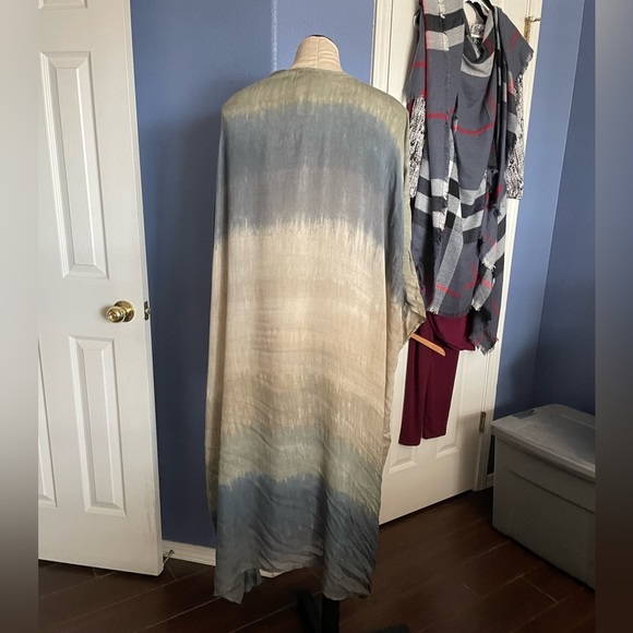 Lovestitch Desert Kimono - Picture 5 of 10